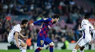 出强劲的攻 出强劲的攻